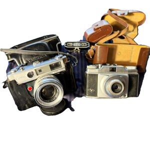 Vintage Camera Pair – Yashica Lynx-5000E + Agfa Silette Pronto w/ Cases